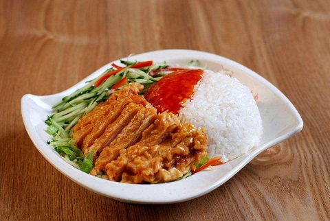 脆皮鸡拌饭